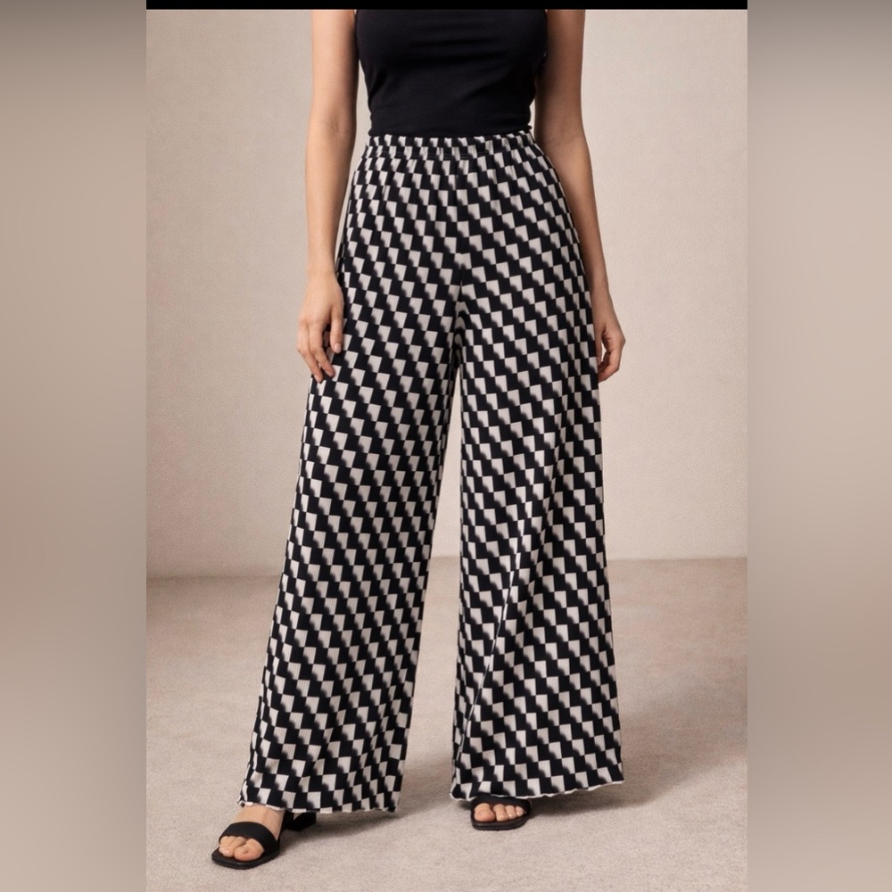 Lucca Couture White/Black Geometric Wide-leg Palazzo Pants Women's Small